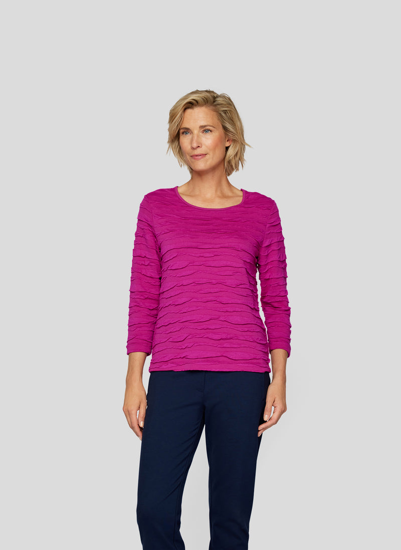 Tailliert geschnittene T-Shirt