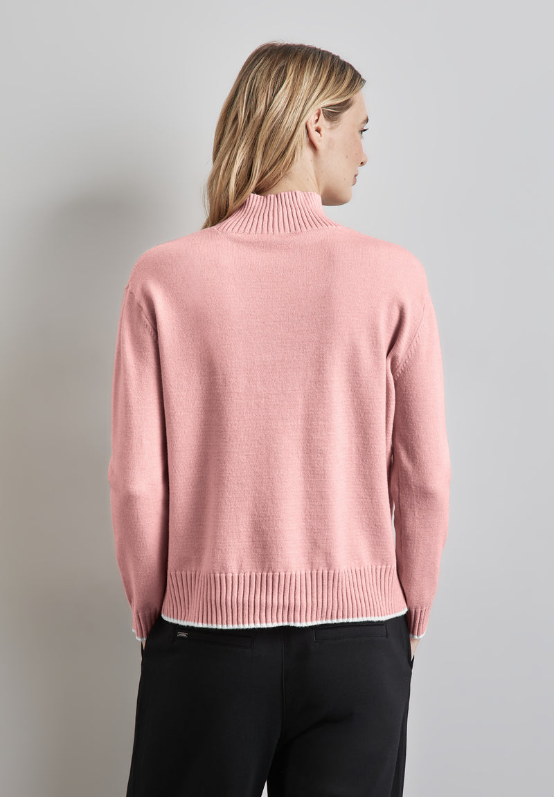 Pullover mit Stehkragen