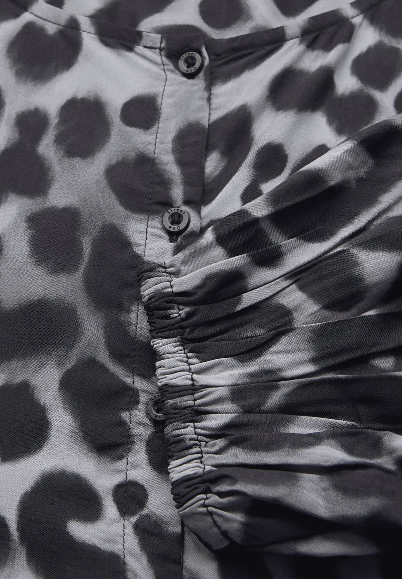 Bluse mit Raffungen