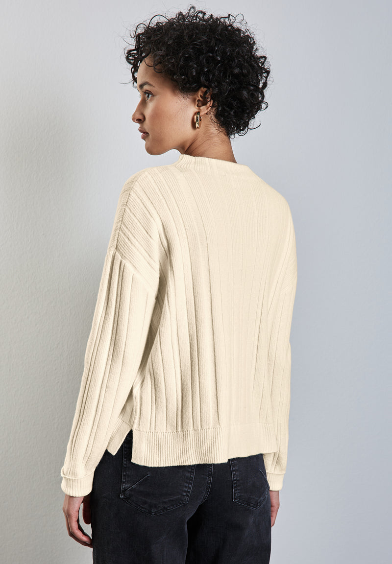Pullover mit Rippstruktur