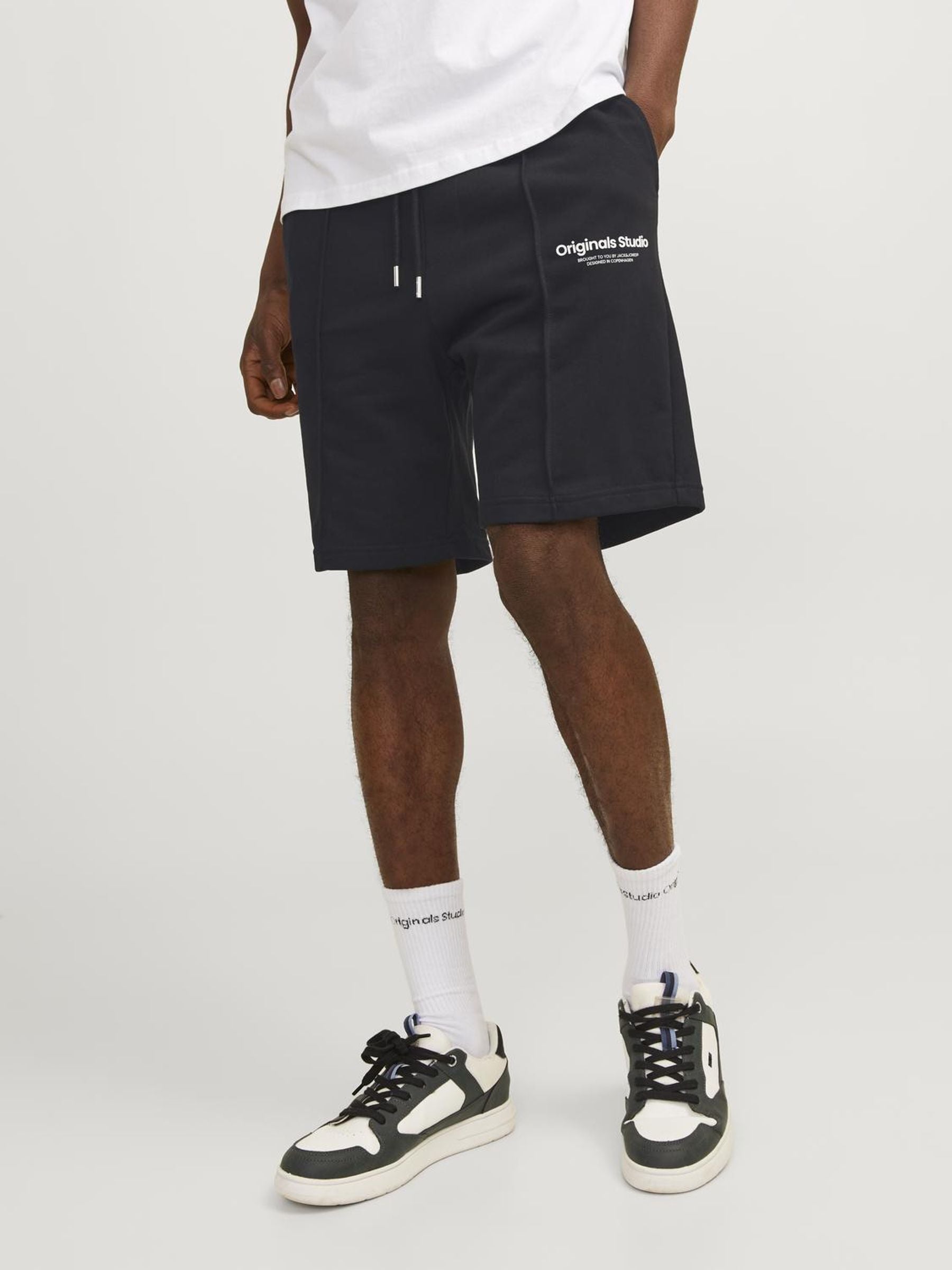 JPSTKANE VESTERBRO SWEAT SHORTS MID SN