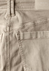 Jeans im Cargo-Look