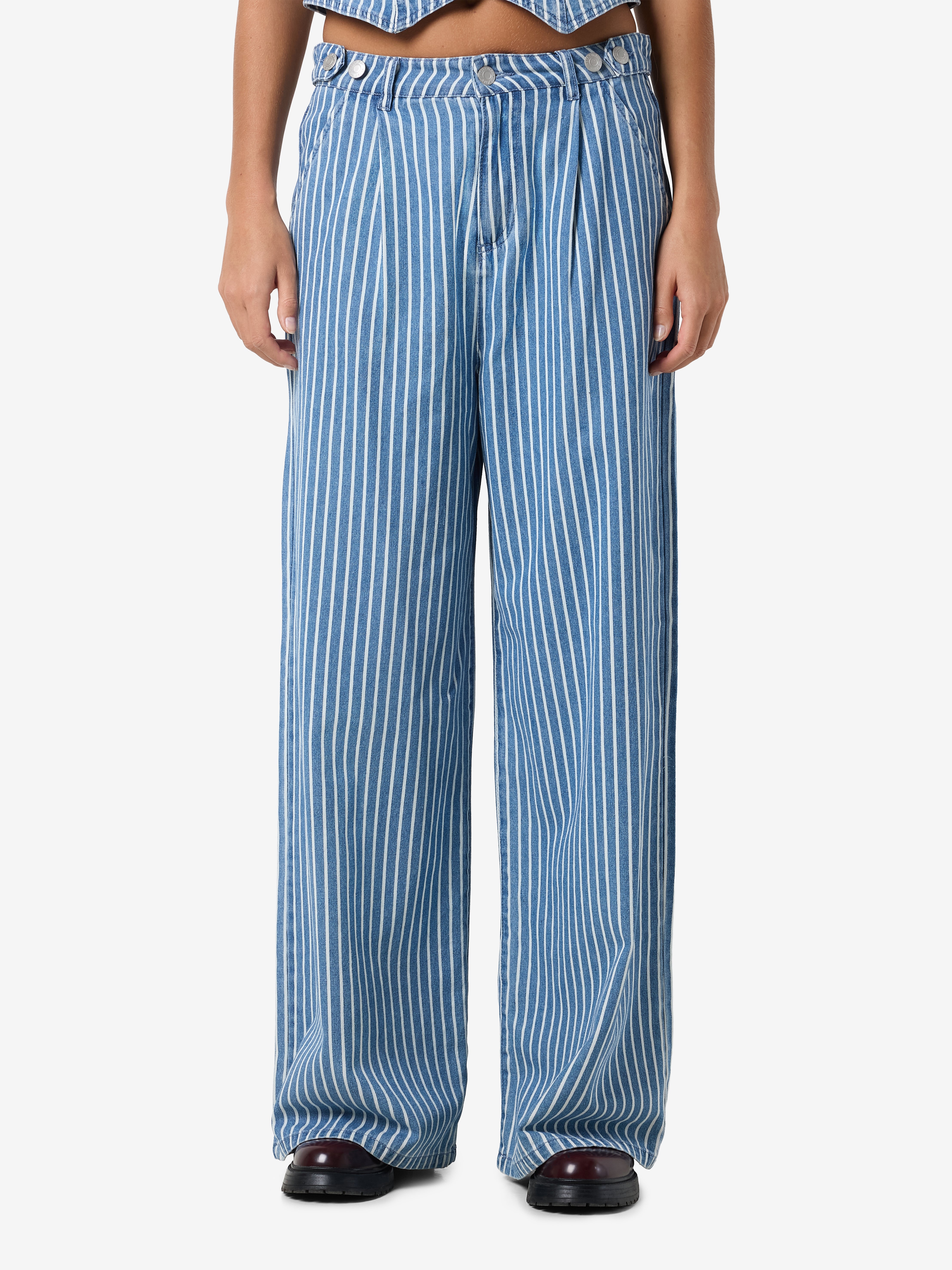 NMHERA HW WIDE LEG PINSTRIPED PANTS BS00