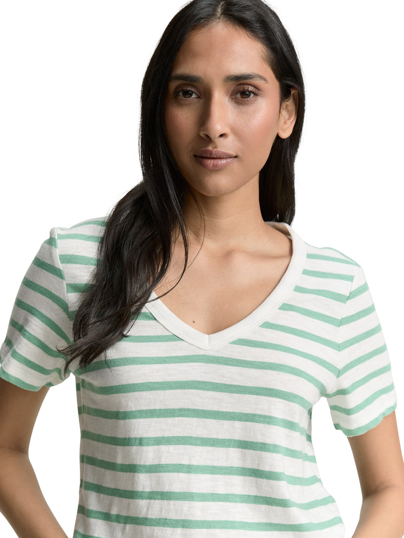 T-Shirt mit V-Ausschnitt