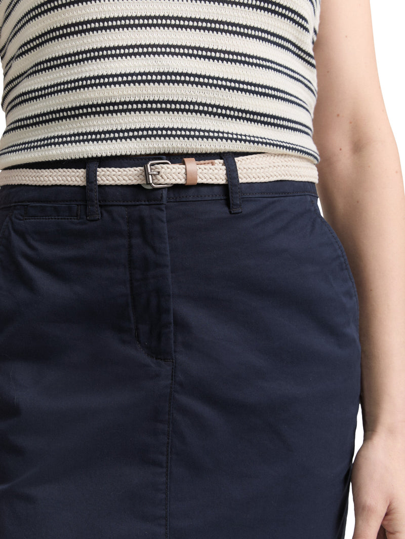 Chino Rock mit Gürtel