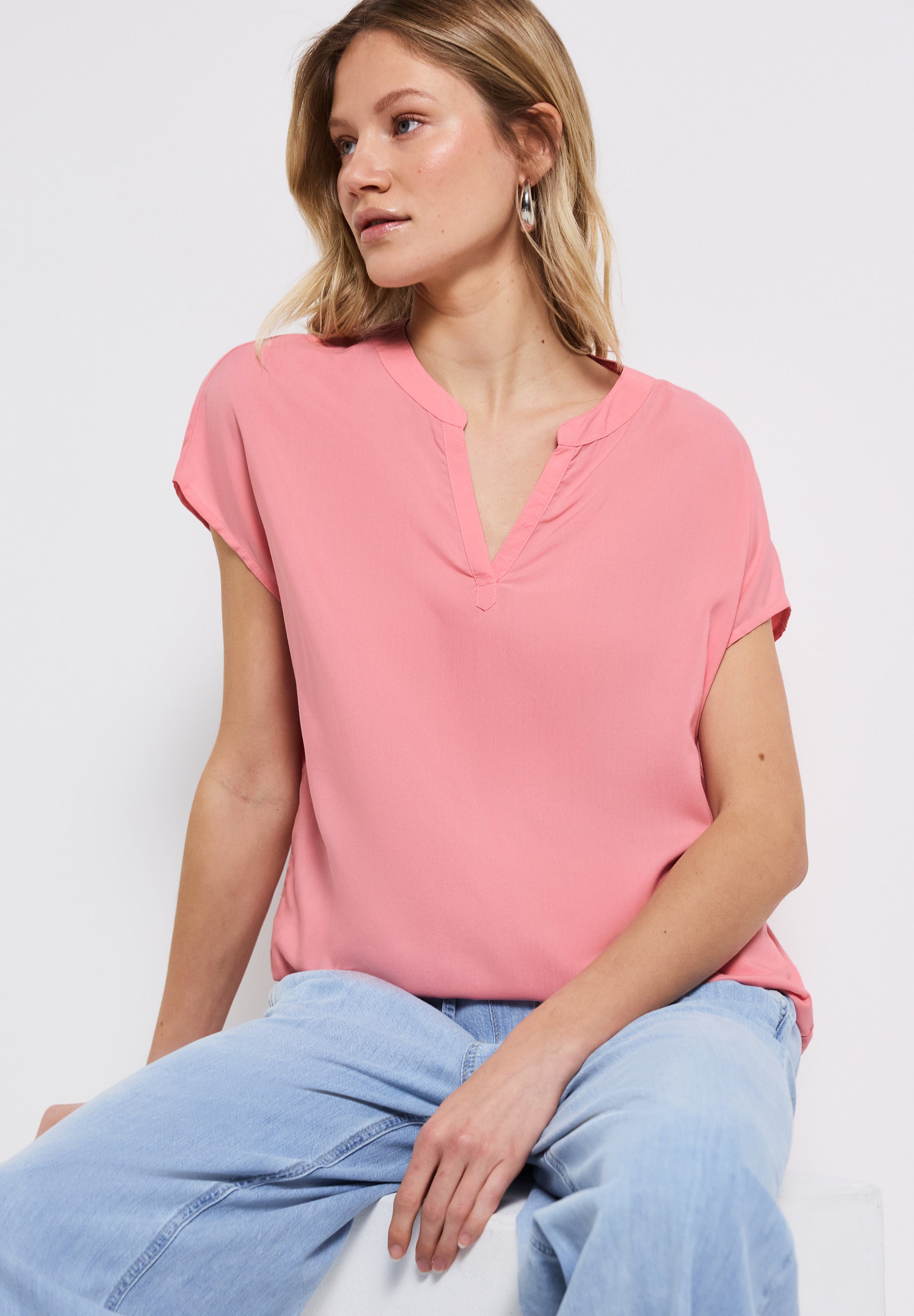 Split Neck Bluse in Unifarbe