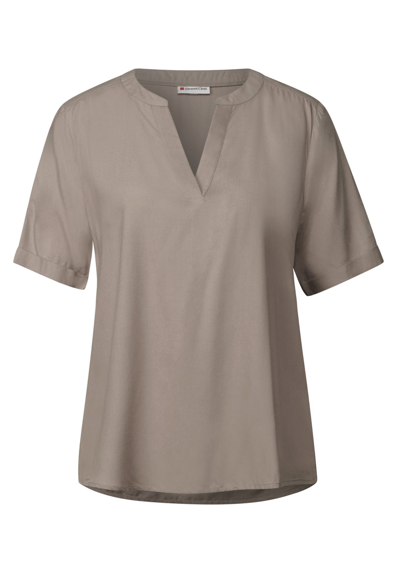 Bluse in Unifarbe