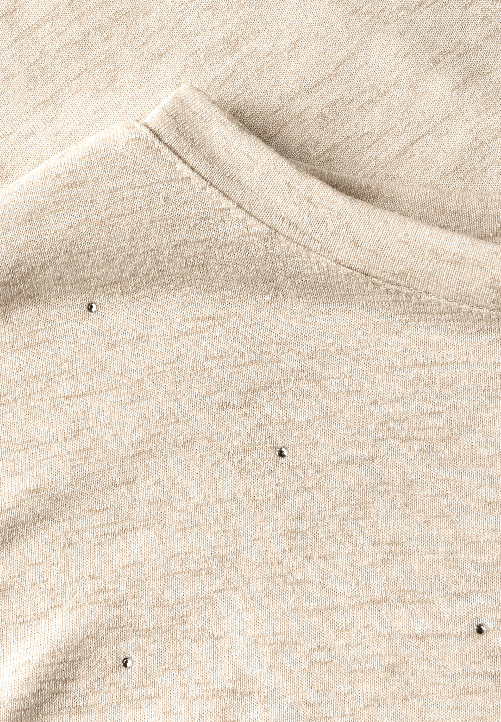 Shirt mit Dekosteinen