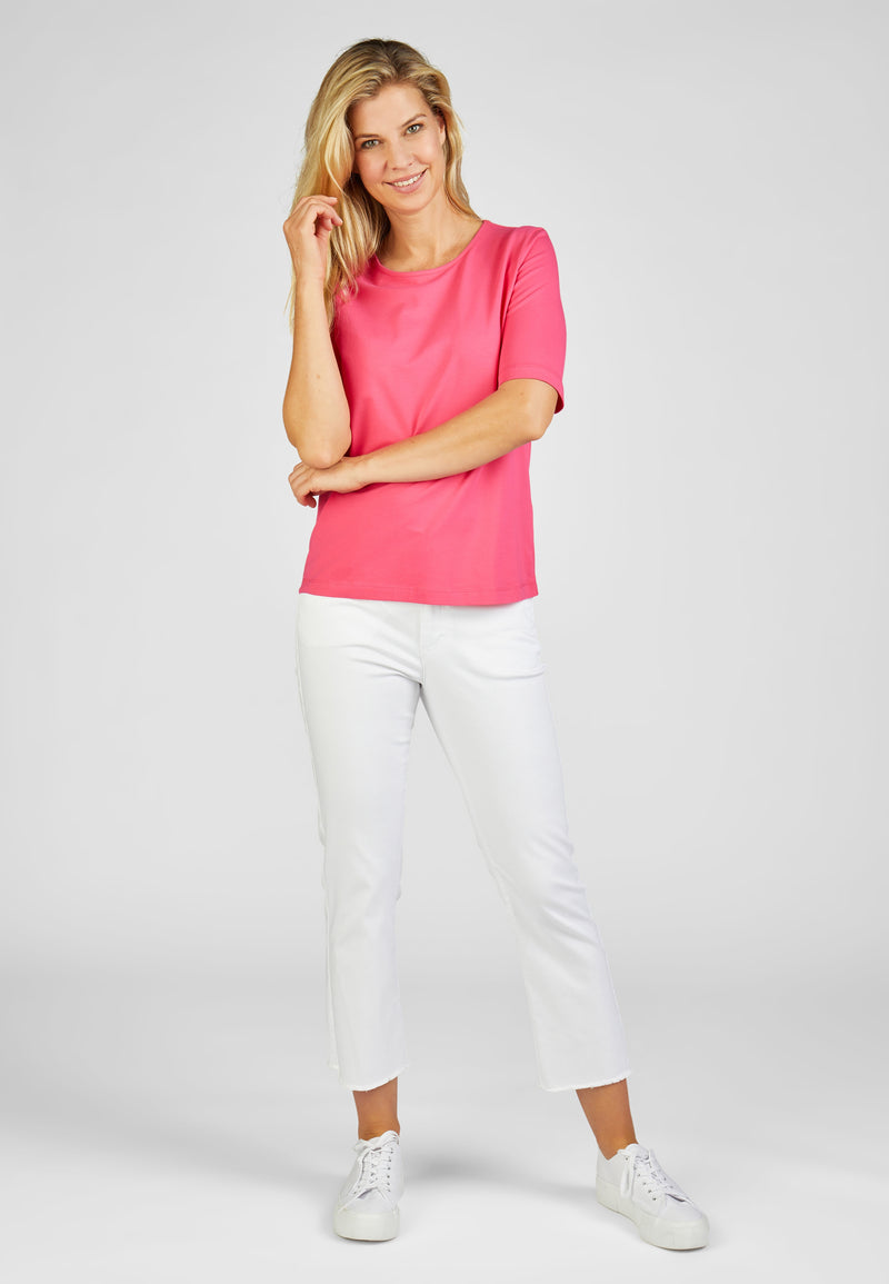 Basic T-Shirt