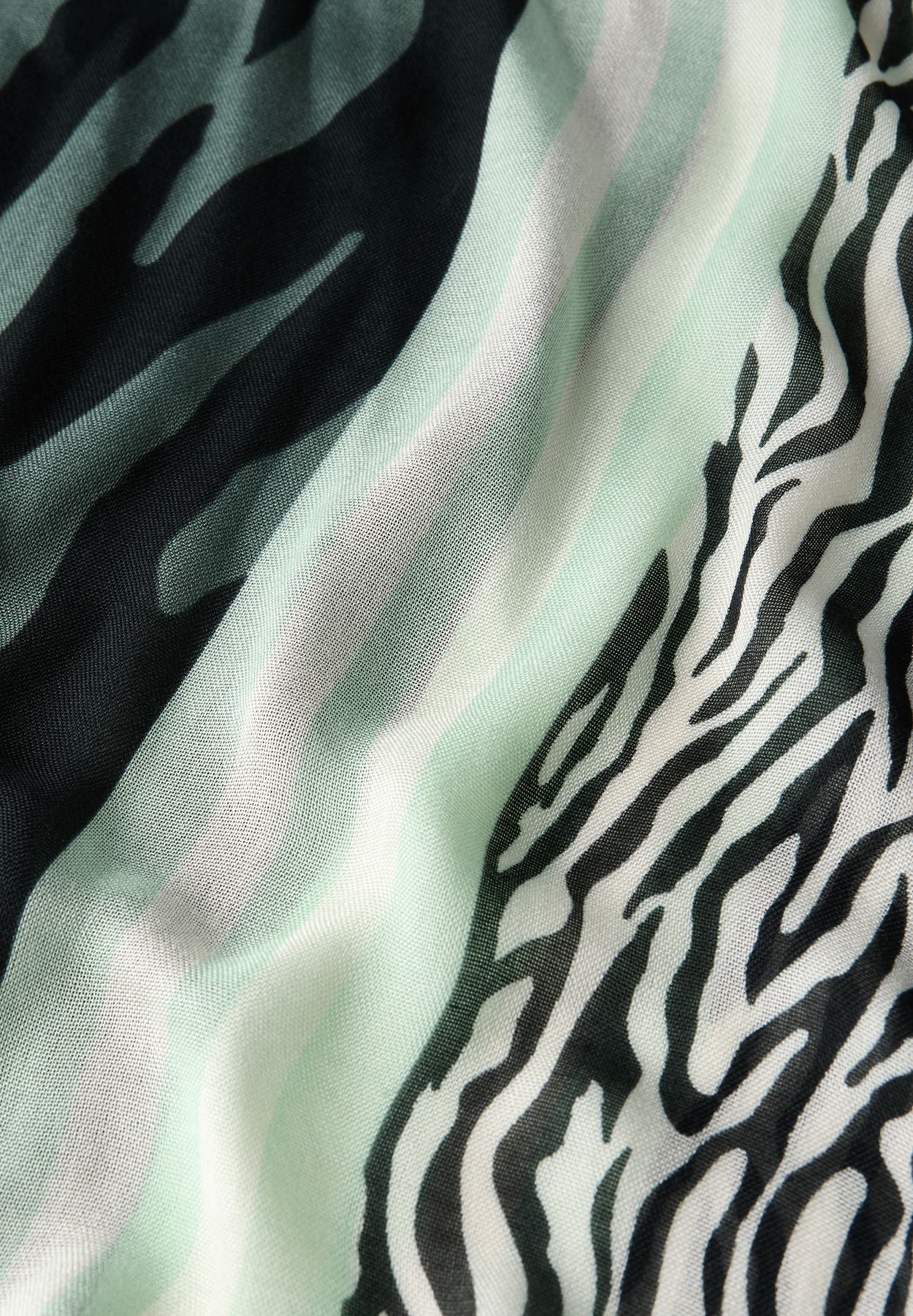 Gemusterter Loop Schal