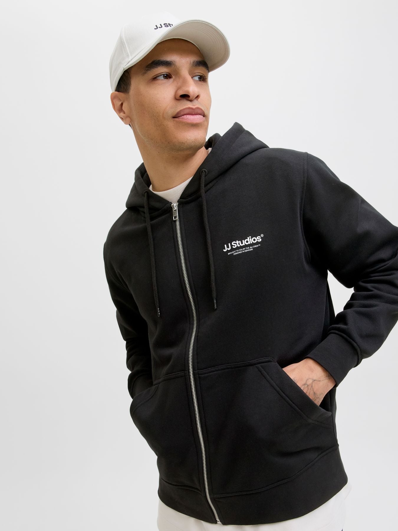 JJESOHO SWEAT ZIP HOOD NOOS