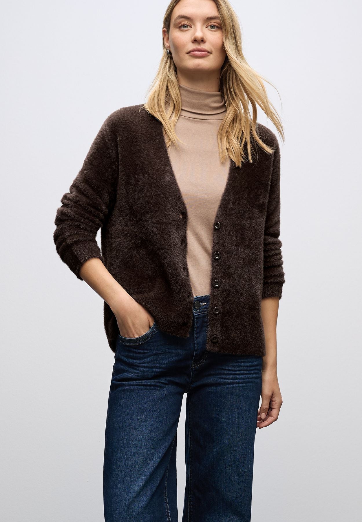 Kuscheliger V-Neck Cardigan