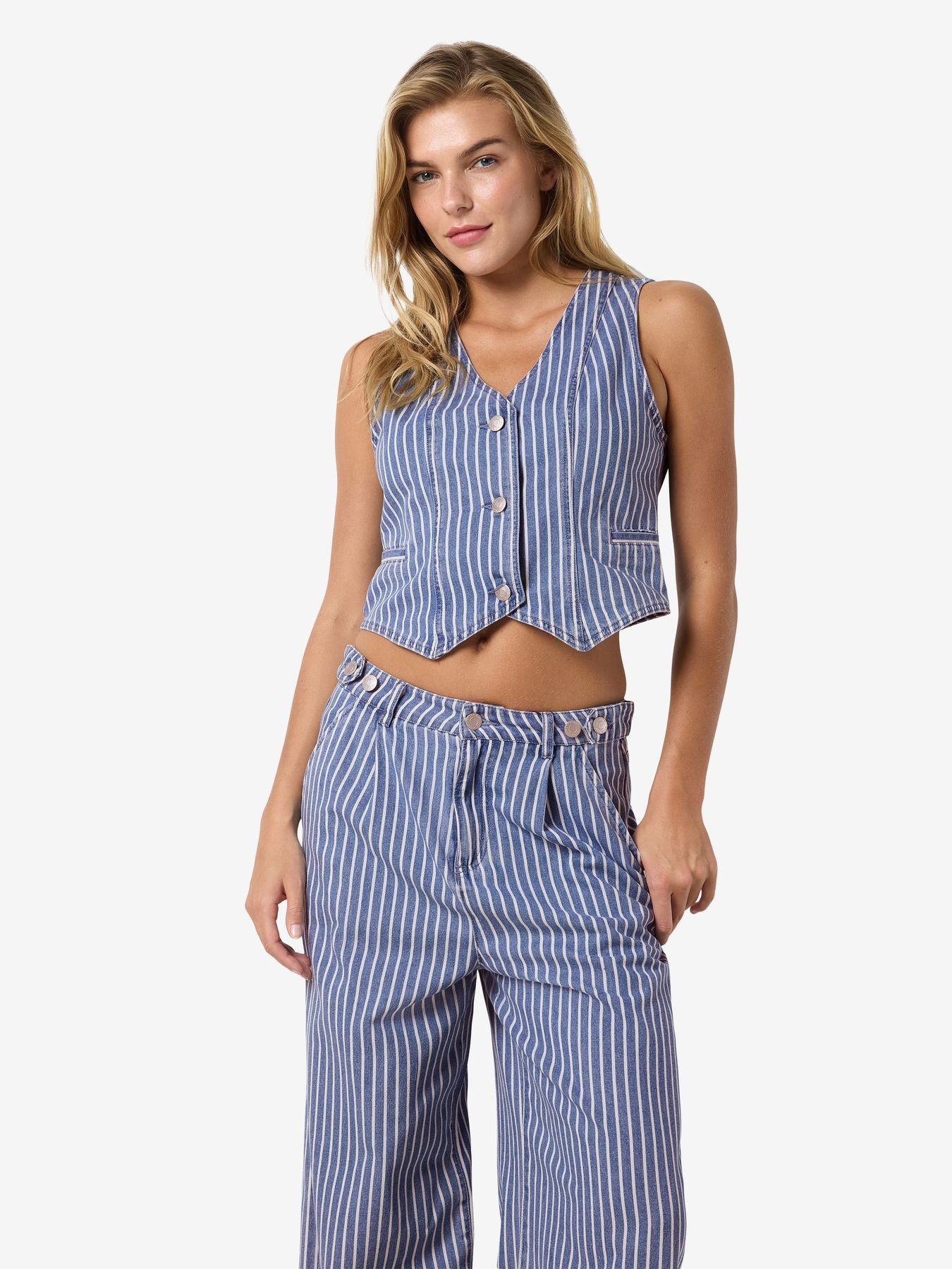 NMHERA S/L SLIM PINSTRIPED VEST BS008MB