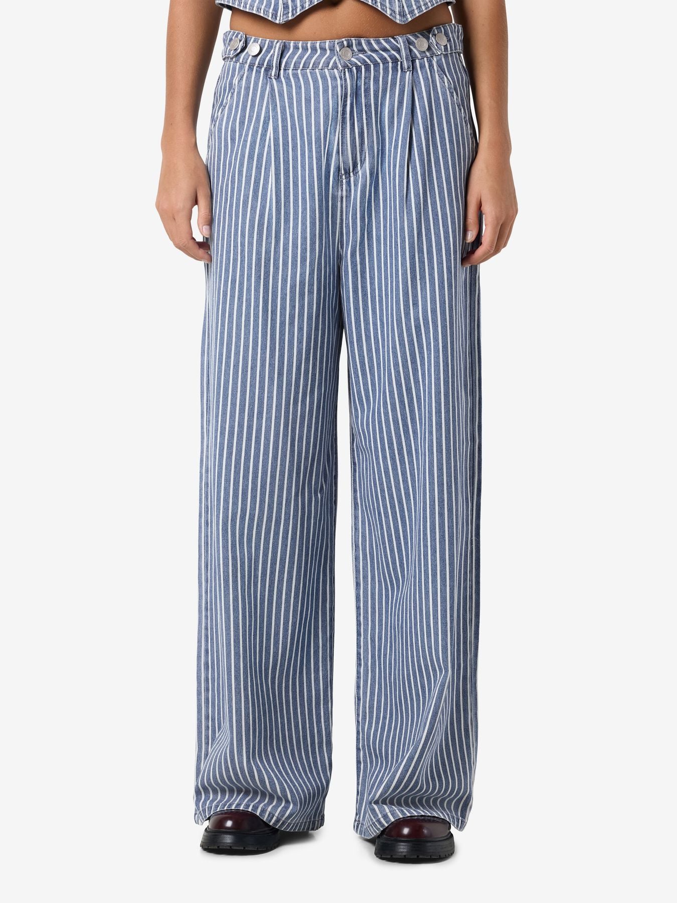 NMHERA HW WIDE LEG PINSTRIPED PANTS BS00