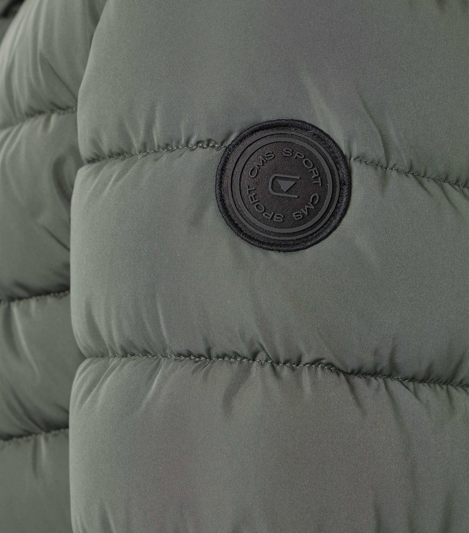 Steppjacke mit Kapuze