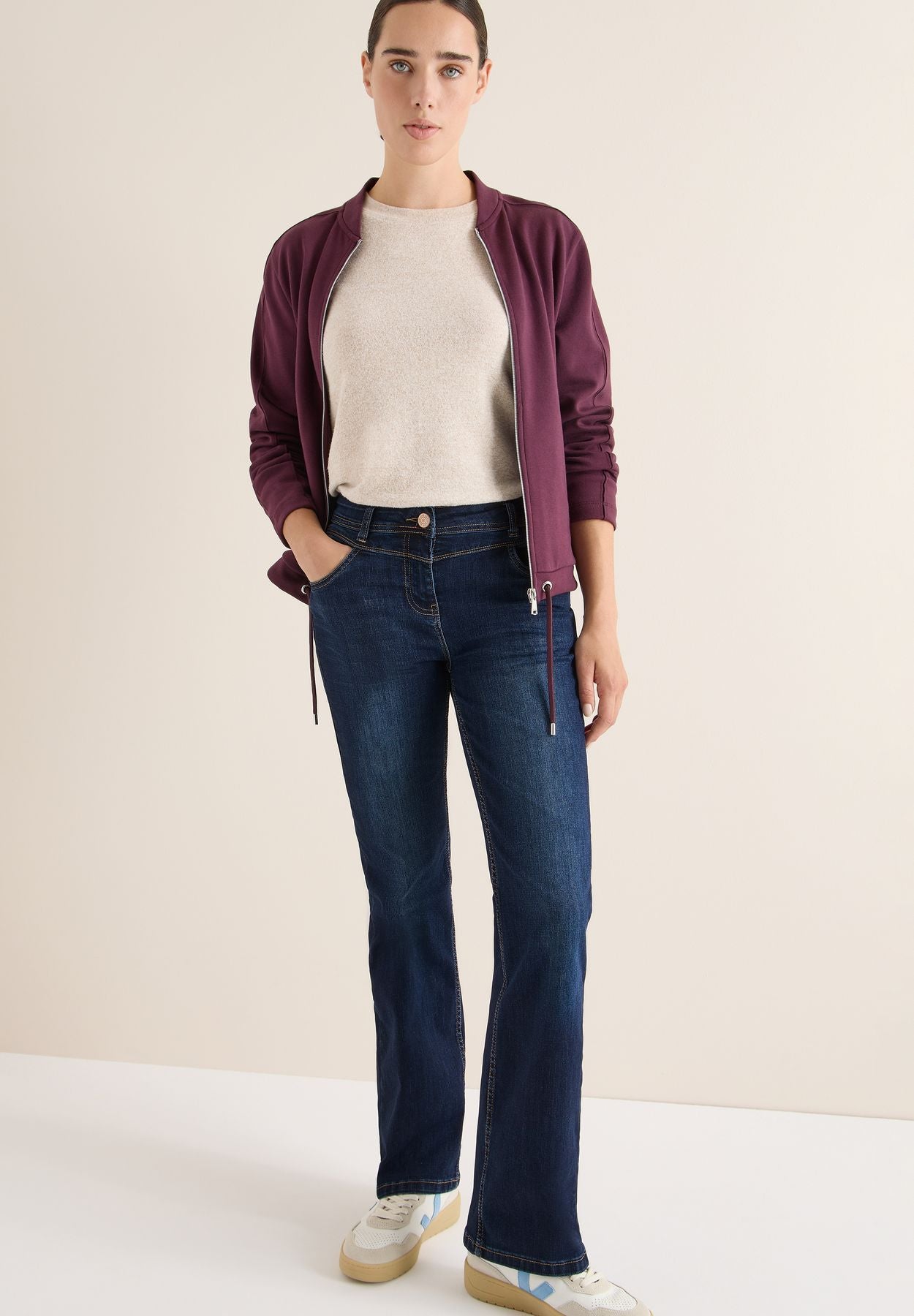Bootcut Jeans