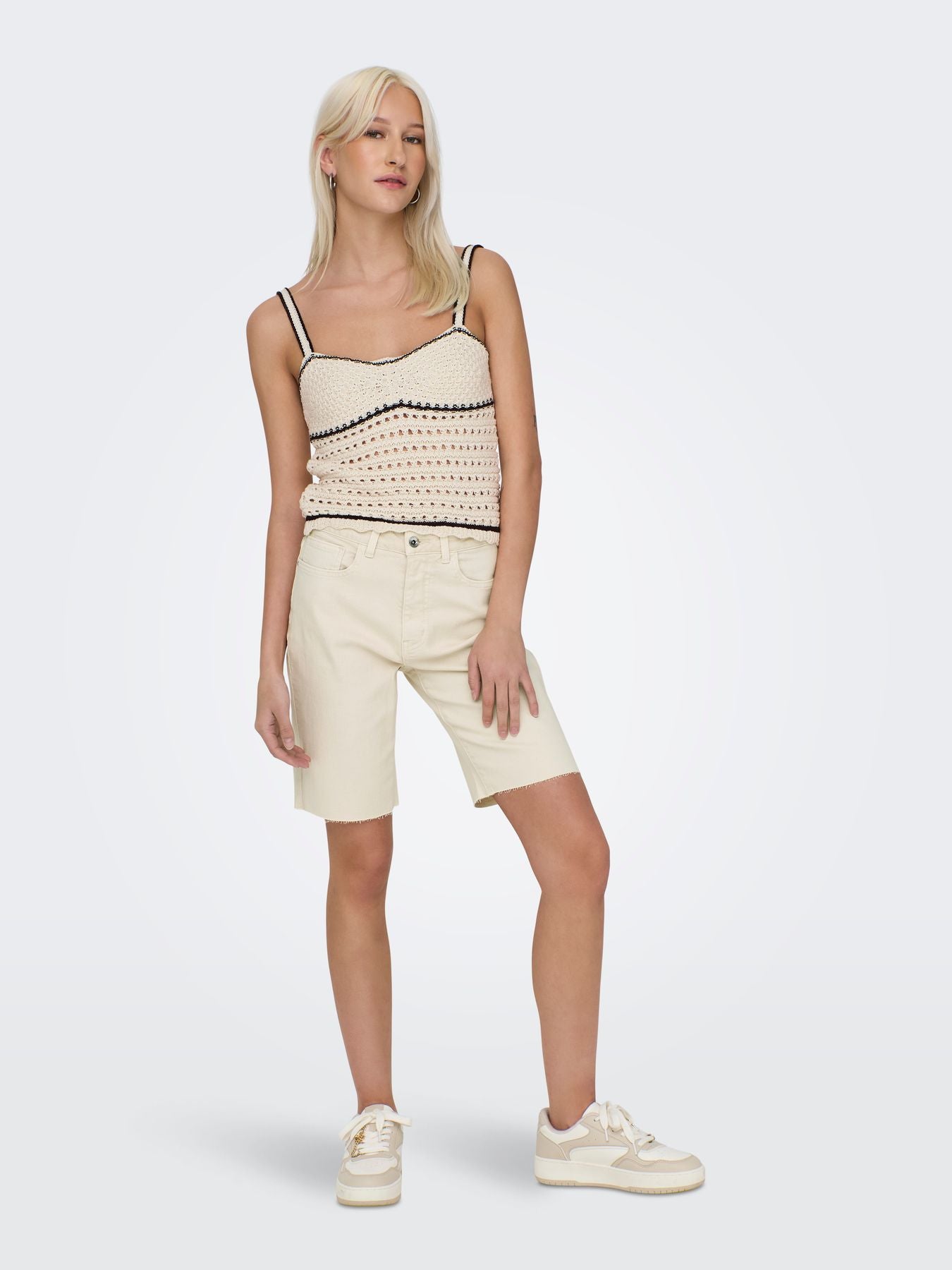 ONLMINNIE LIFE SL SWEETHEART TOP KNT