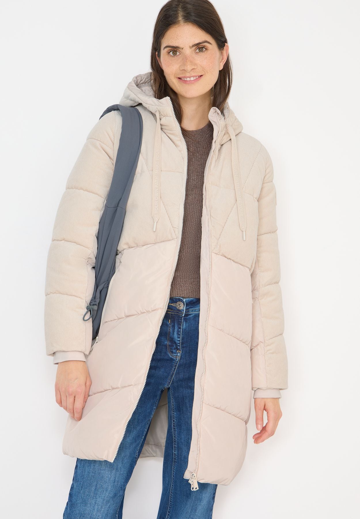 Puffer Mantel mit Cordmix