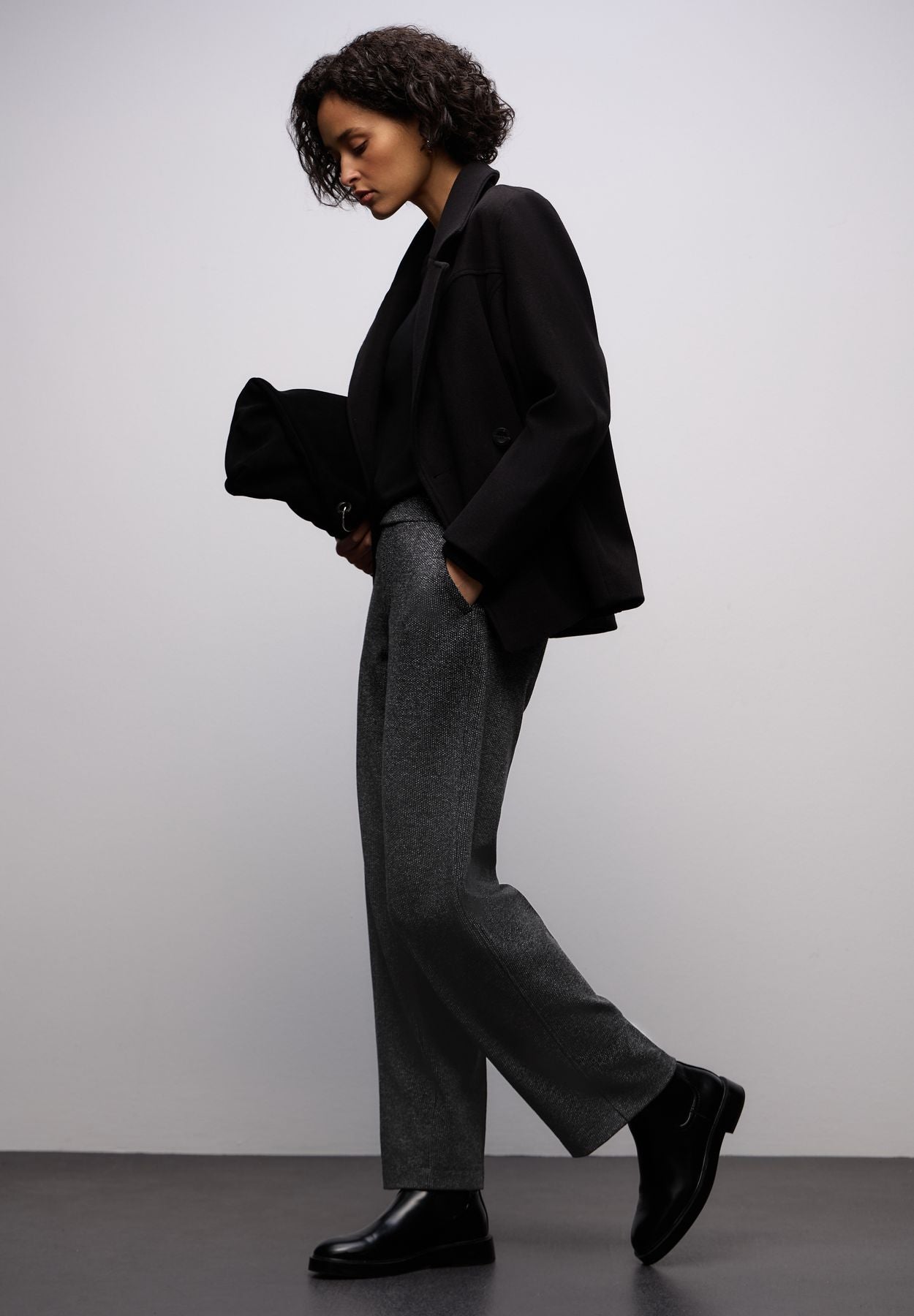 Straight Leg Jacquard Hose