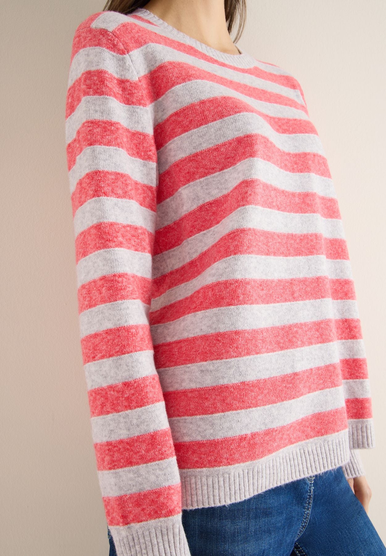 Gestreifter Melange Pullover