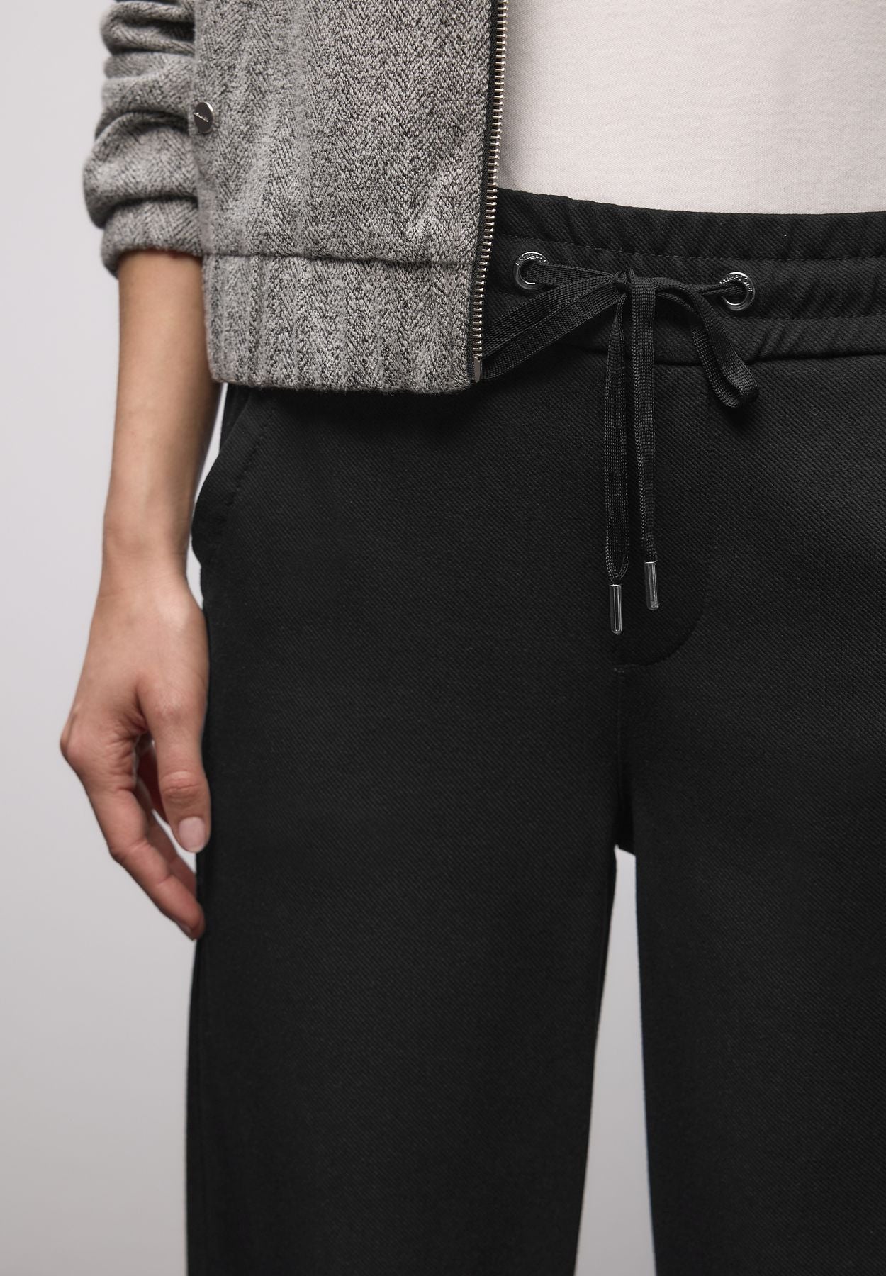 Straight Leg Hose mit Tape