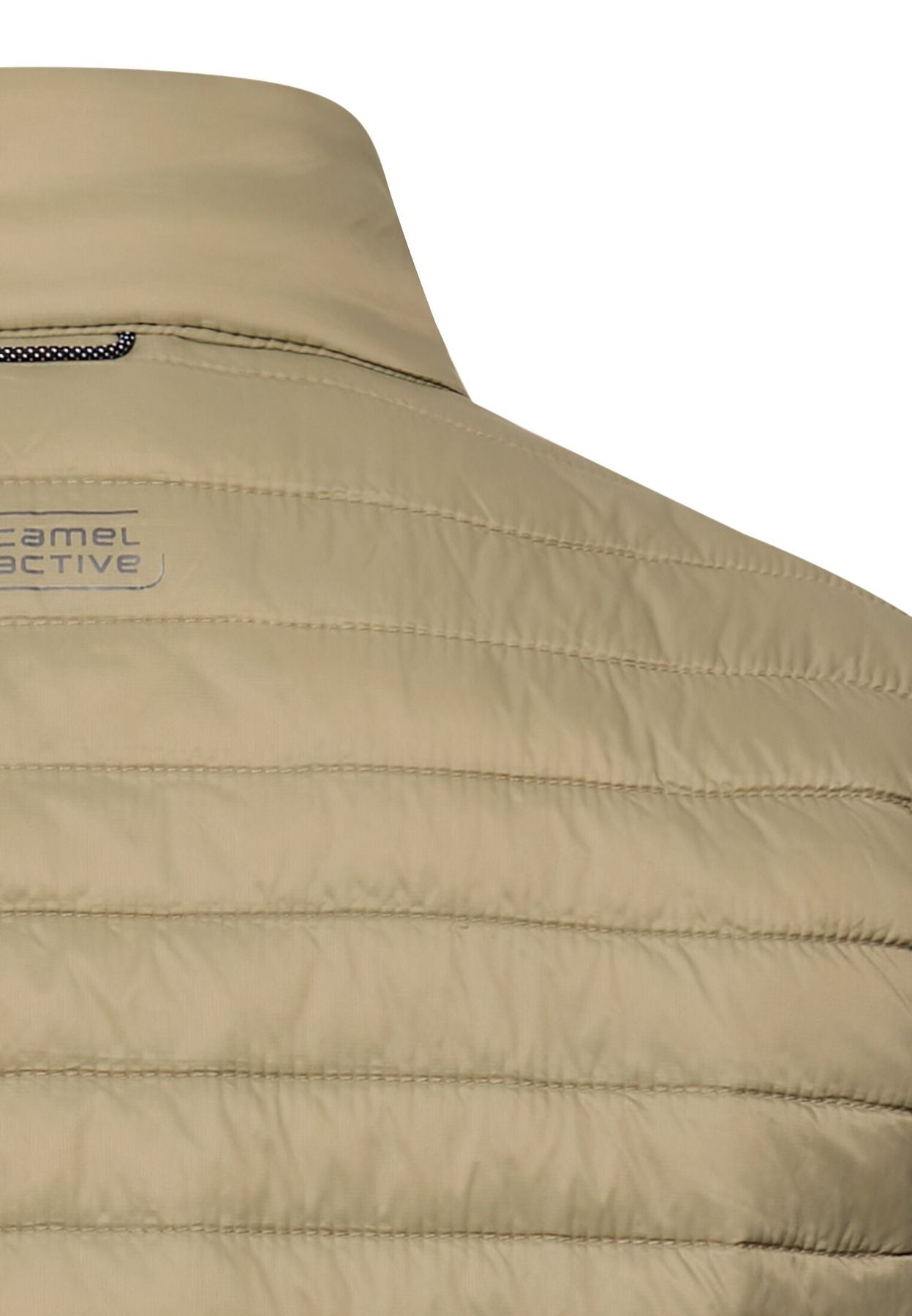 Weste mit wasserabweisender Funktion