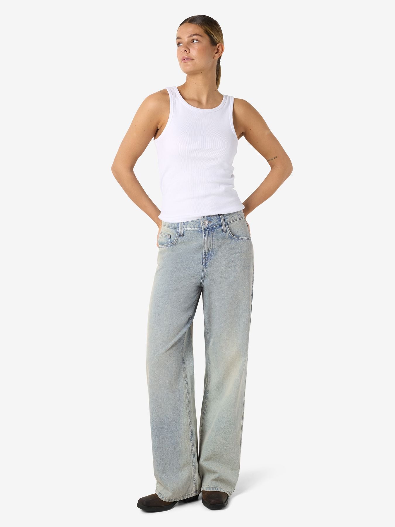 NMADRIANA NW LOOSE JEANS AZ453LB BOX