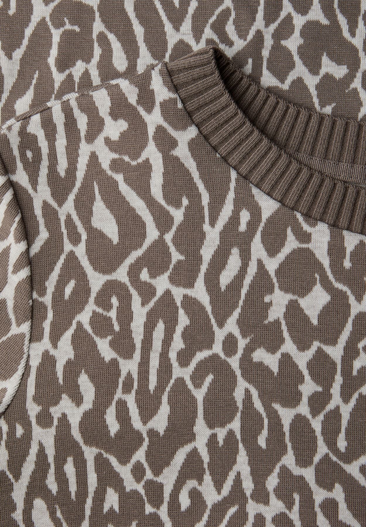 Leo Jacquard Shirt
