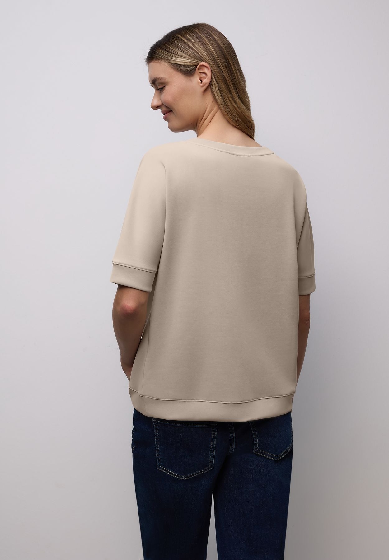 T-Shirt mit Leo-Brusttasche