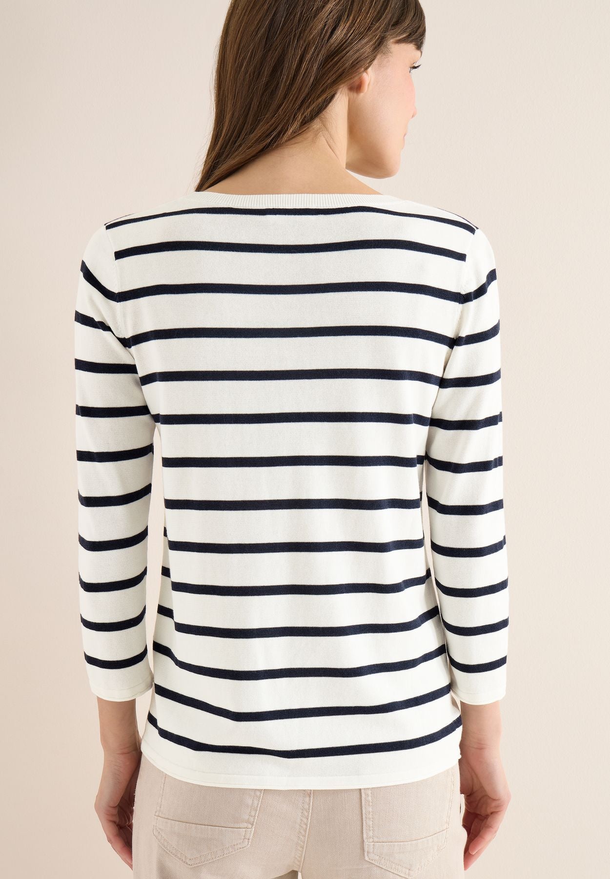 Gestreifter Pullover