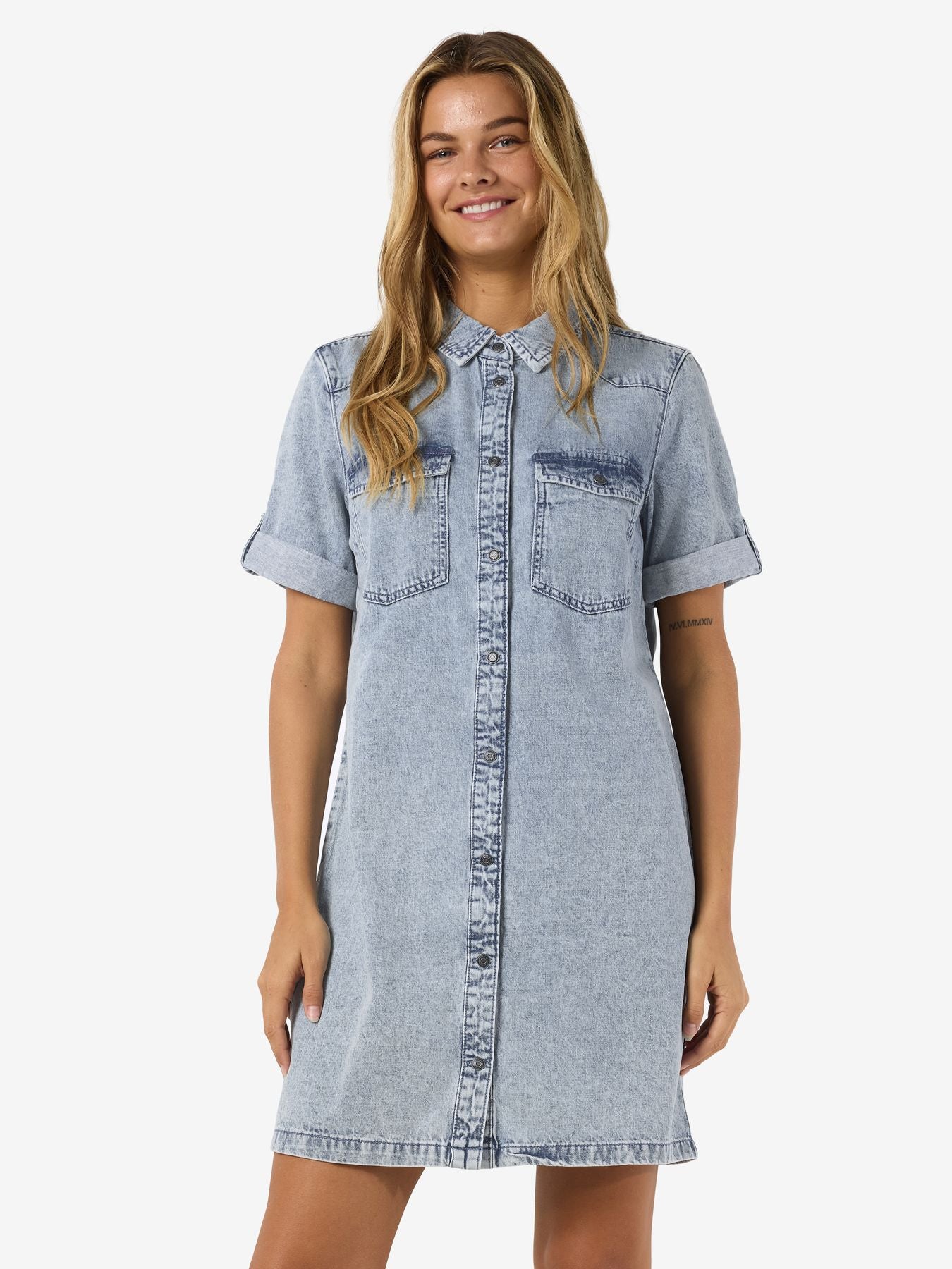NMNEW SIGNE S/S DENIM DRESS VI003LB NOOS