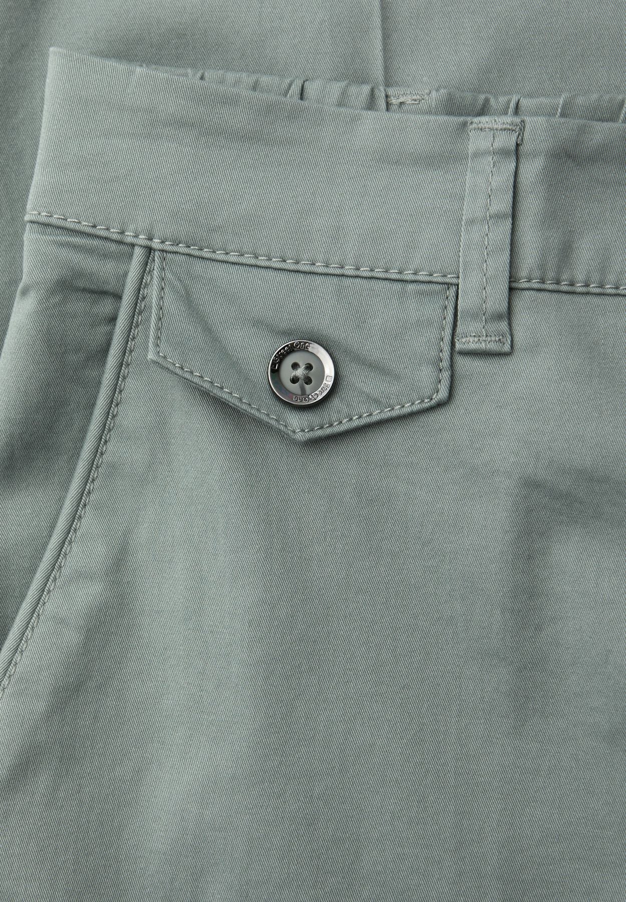 Chino im Casual Fit in softer Qualität