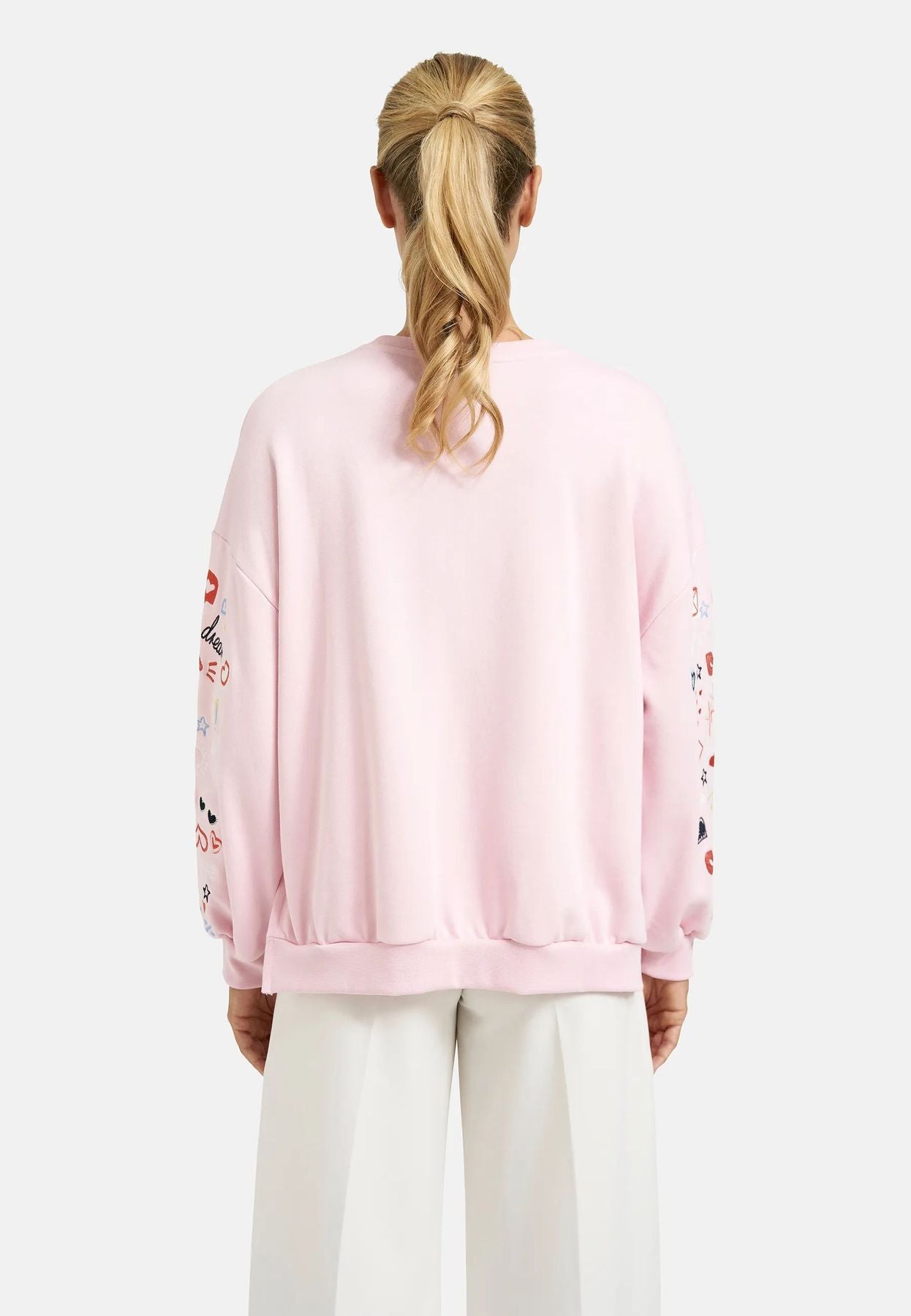 Oversize Sweatshirt Sleeve Embroidery