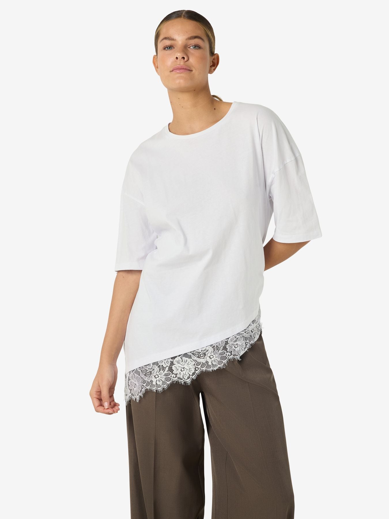 NMEASY LACE DETAIL S/S T-SHIRT /TNT