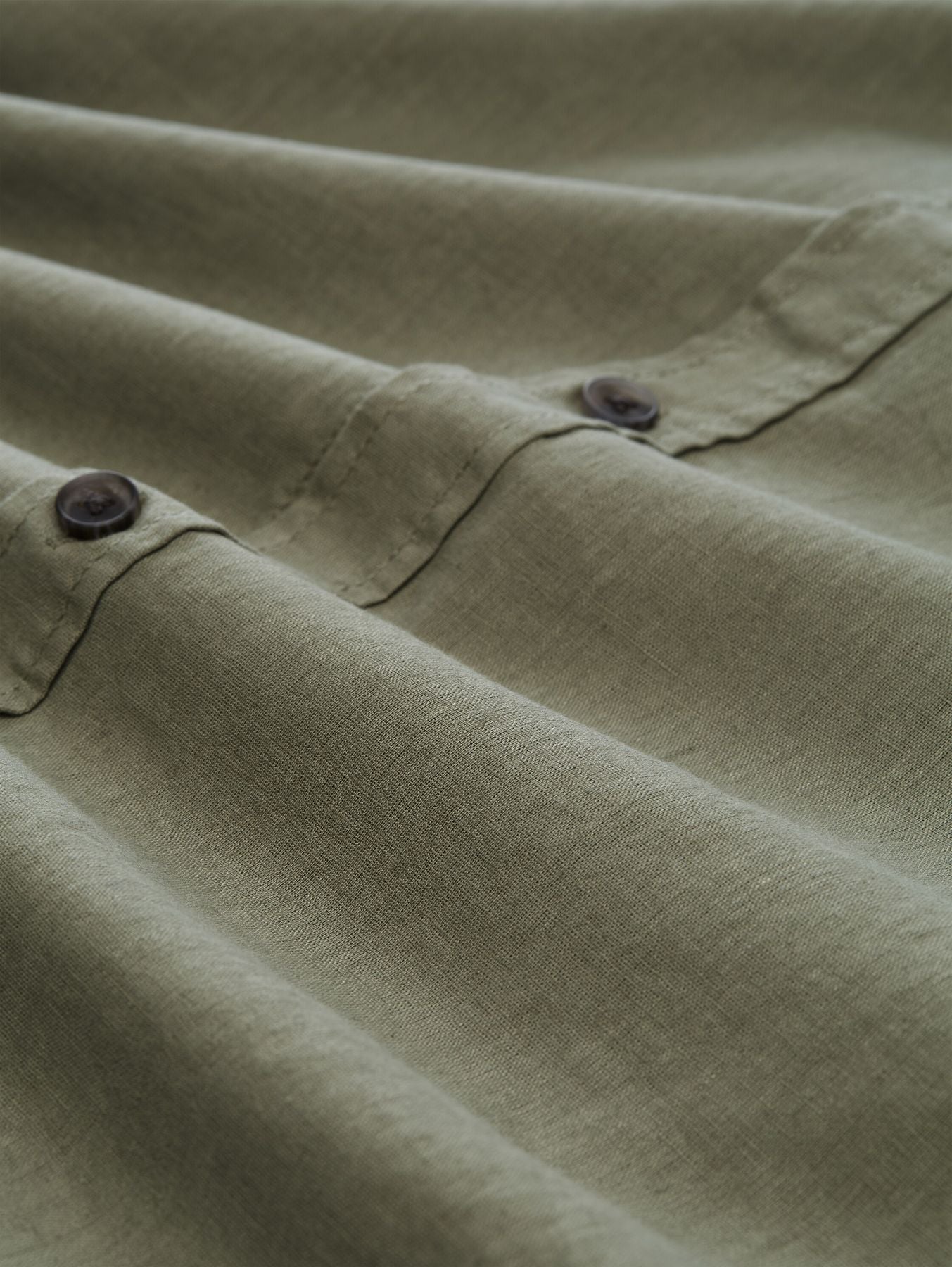 Relaxed Fit Kurzarmhemd mit Leinenanteil