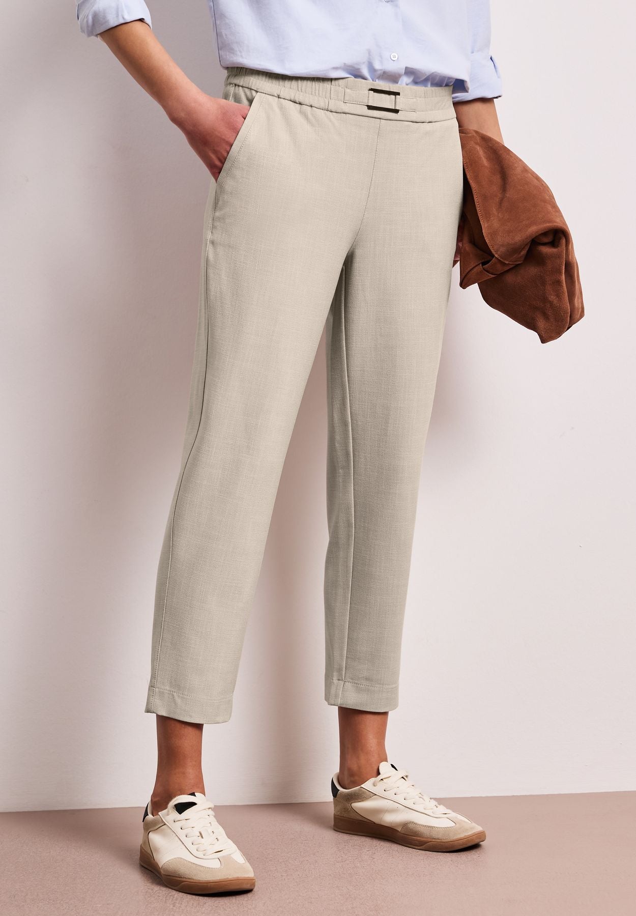 Mid Waist Slim Leg Hose mit Schnalle
