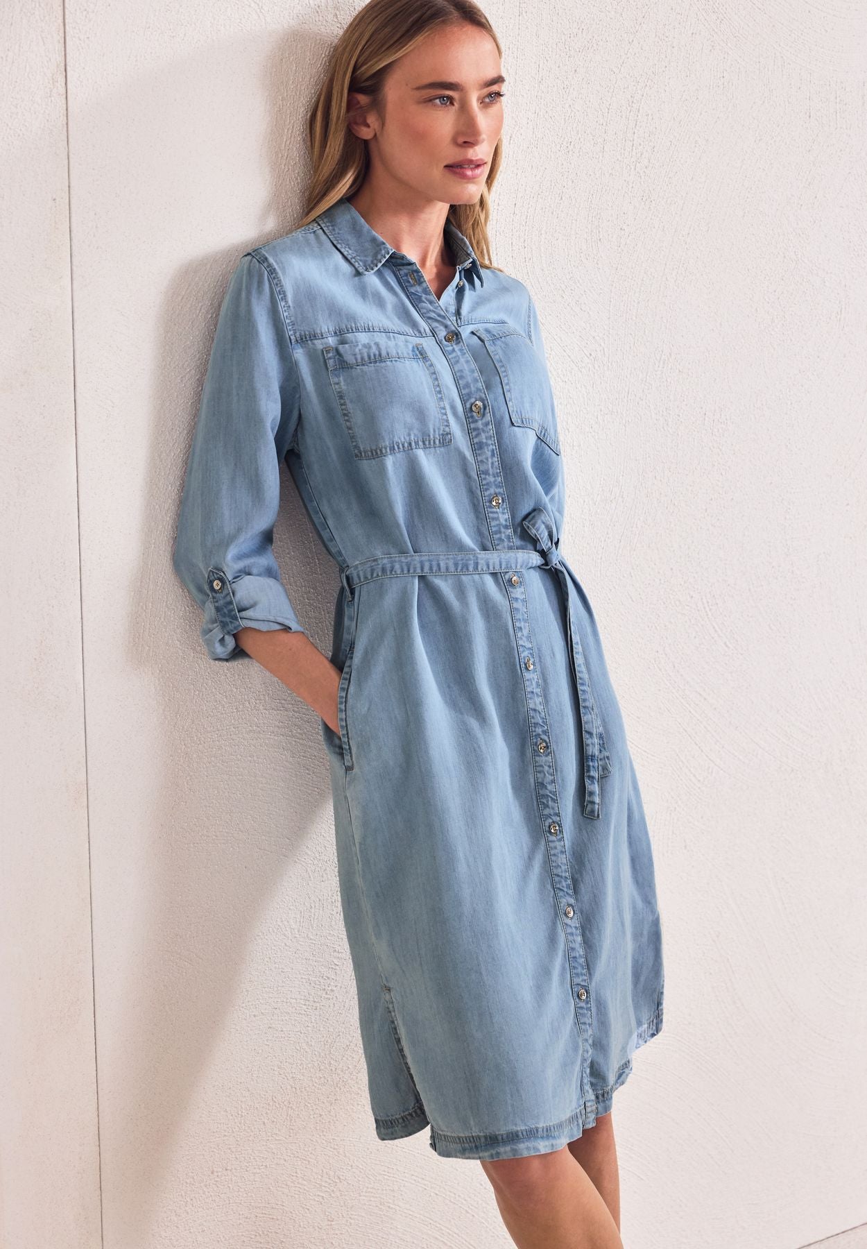 Knielanges Kleid im Washed-Look