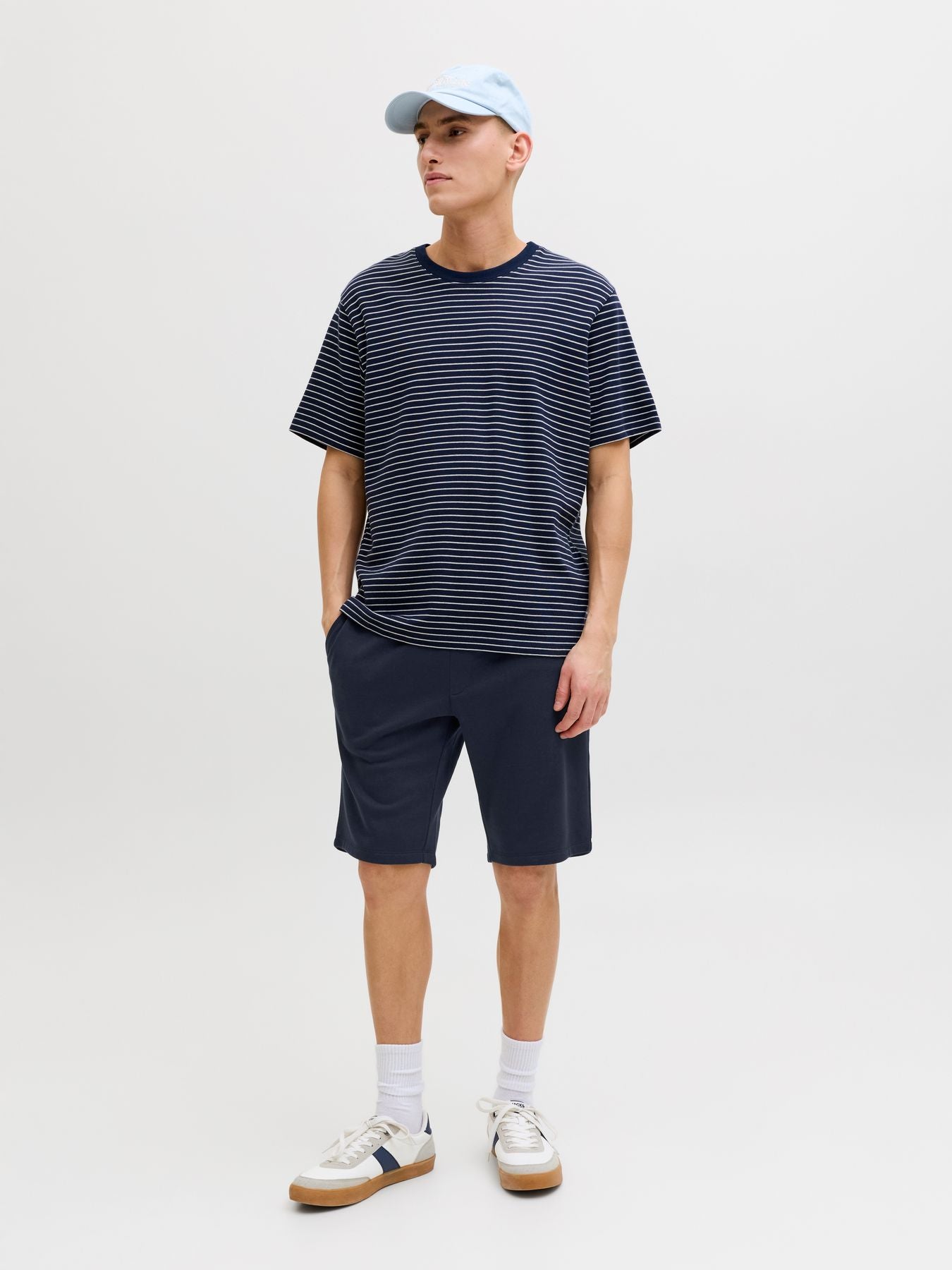JPSTGORDON BRADLEY SWEAT SHORTS MID NOOS