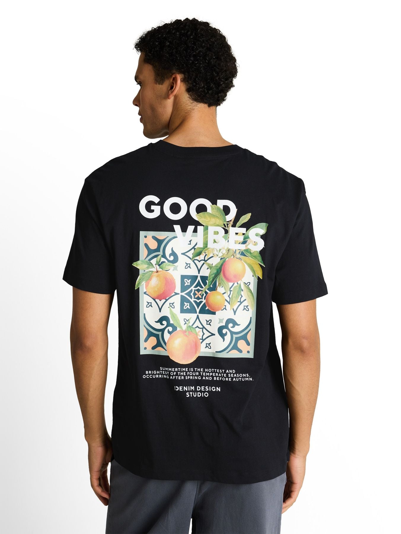 Relaxed Fit T-Shirt mit Rückenprint