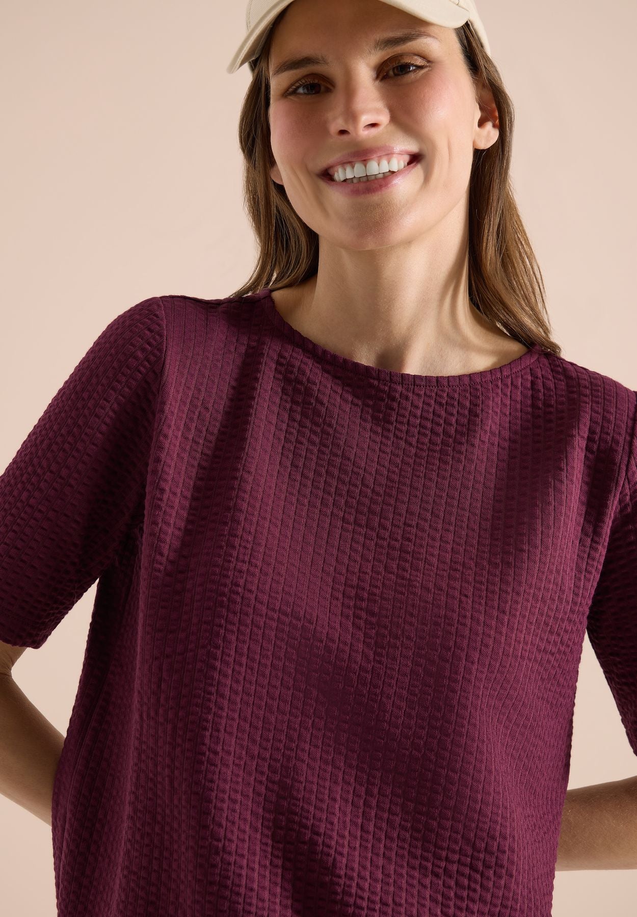 T-Shirt in Seersucker-Qualität