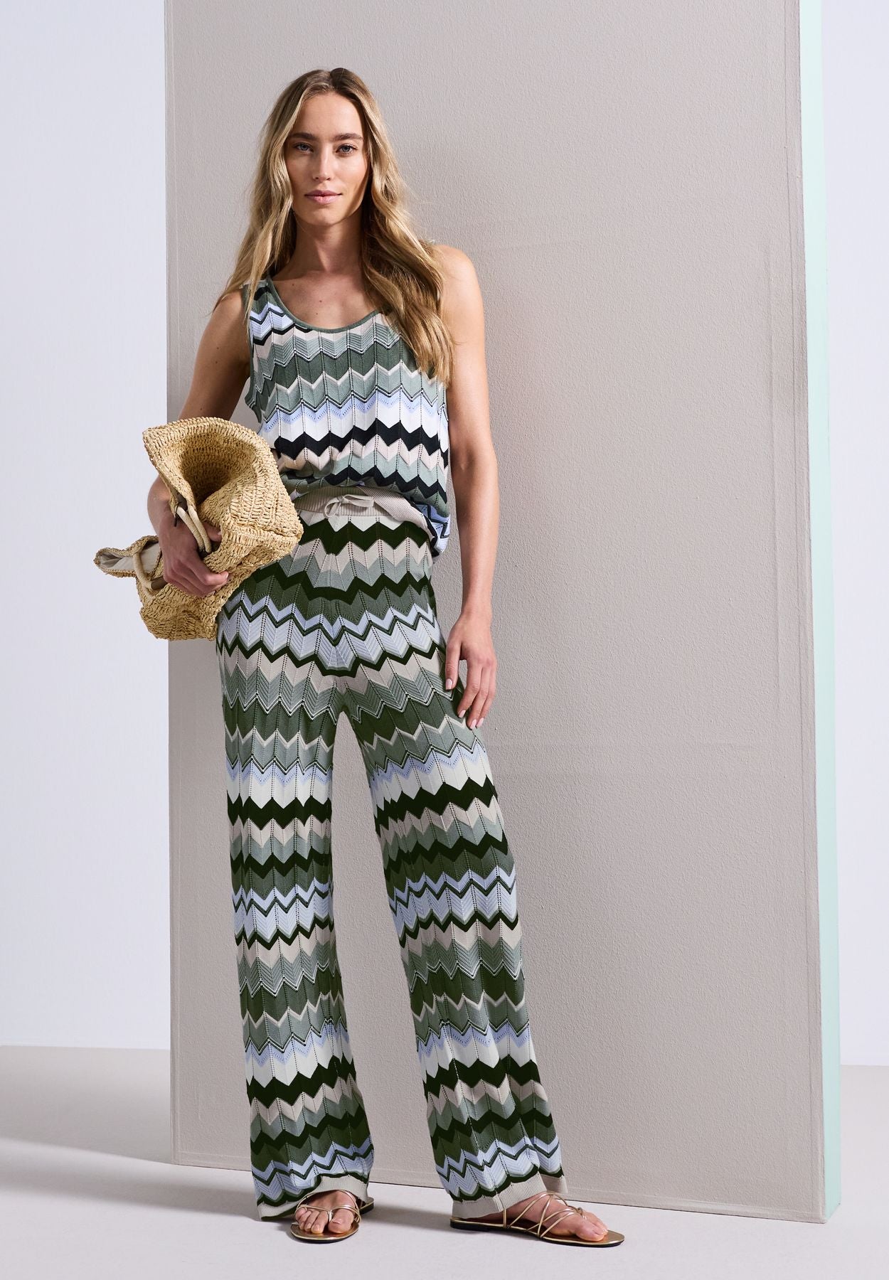 multicolor zig-zag pants