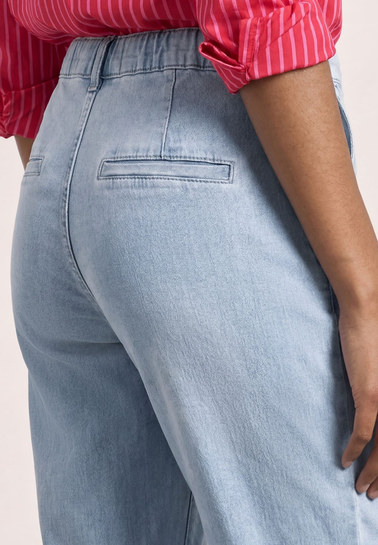 Mid Waist Jeans im Chino-Look