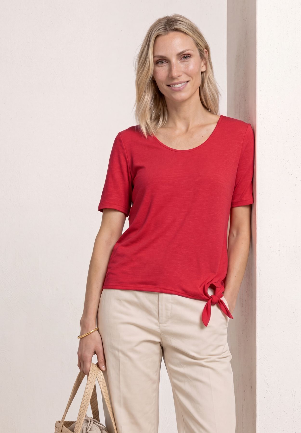 Kurzarm Shirt mit Knotendetail