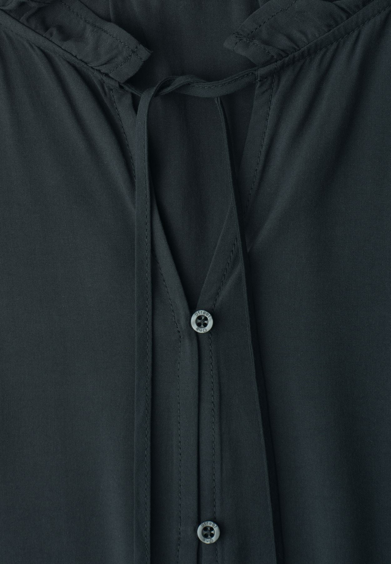 Blusentop mit Split Neck und Rüschen