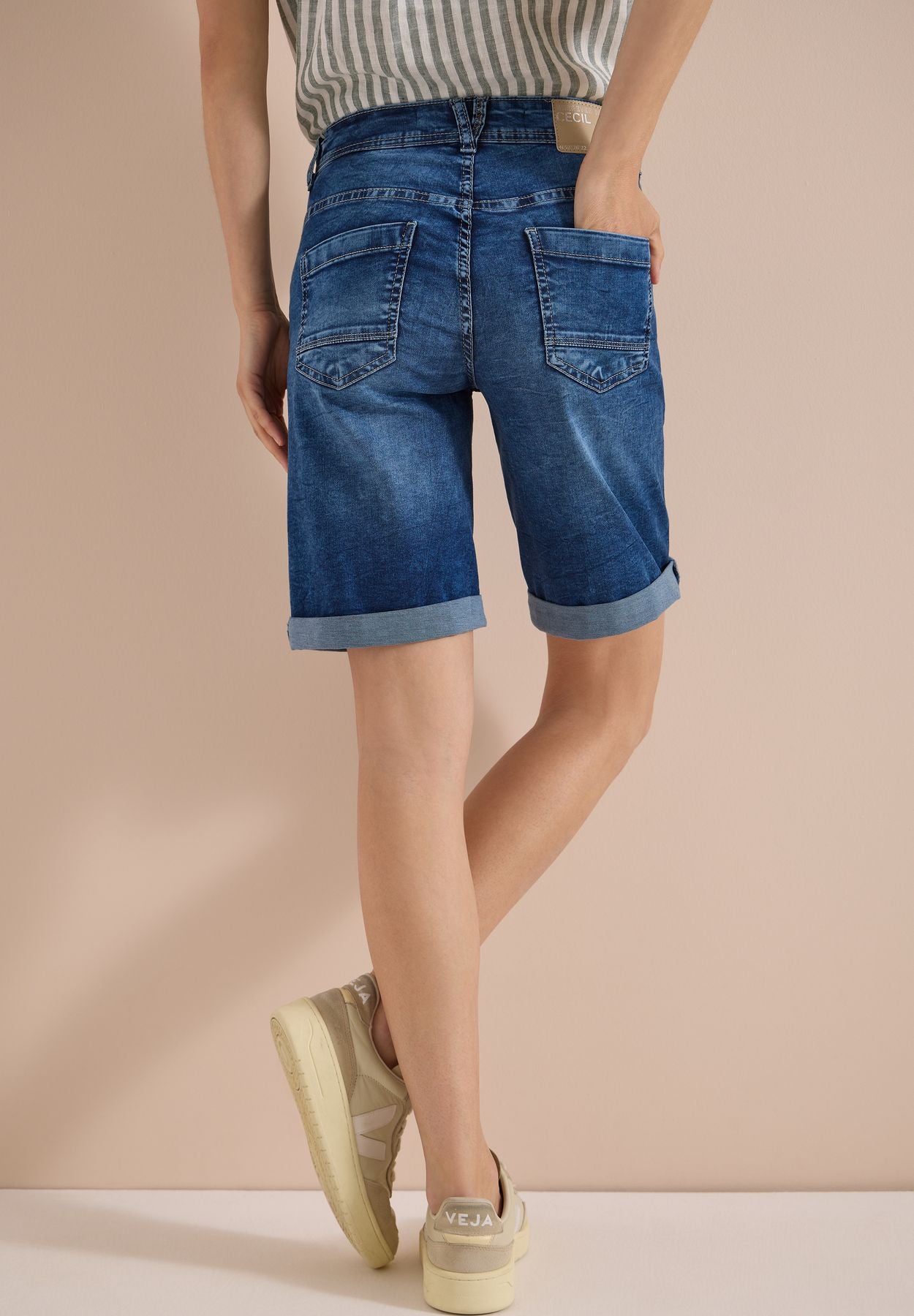 NOS Scarlett Shorts Mid Blue