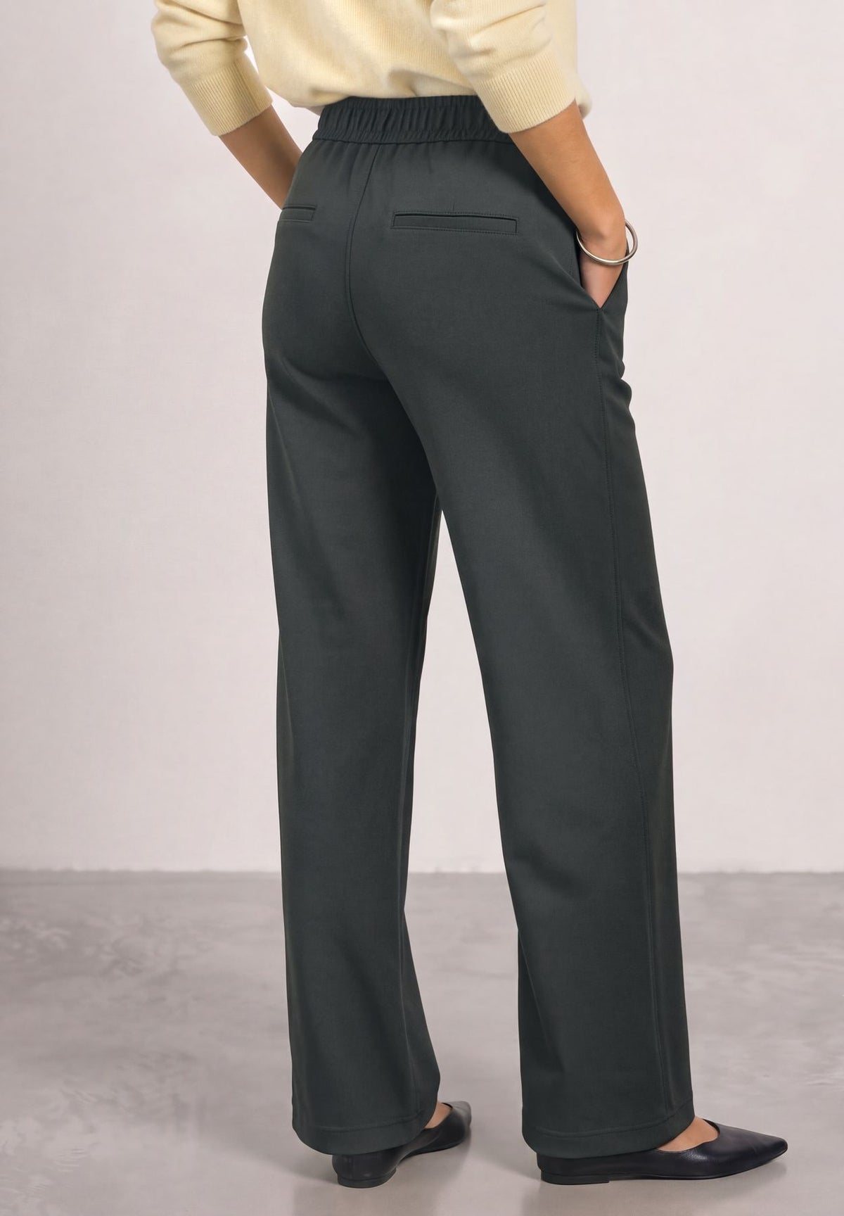 High Waist Straight Leg Hose im Casual Fit