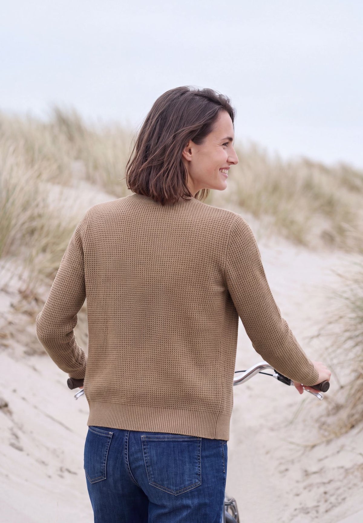 Cardigan mit Rundhals und Knopfleiste