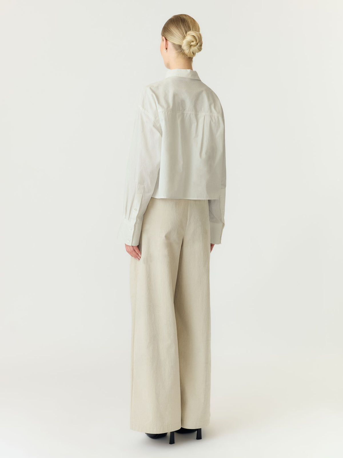 YASLEE LS SHORT SHIRT S. NOOS