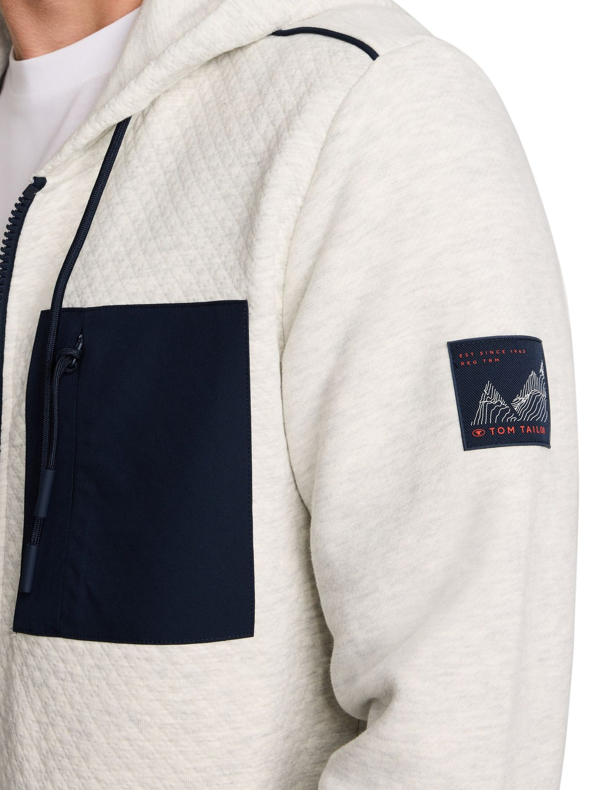 Hoodie Sweatjacke mit Brusttasche