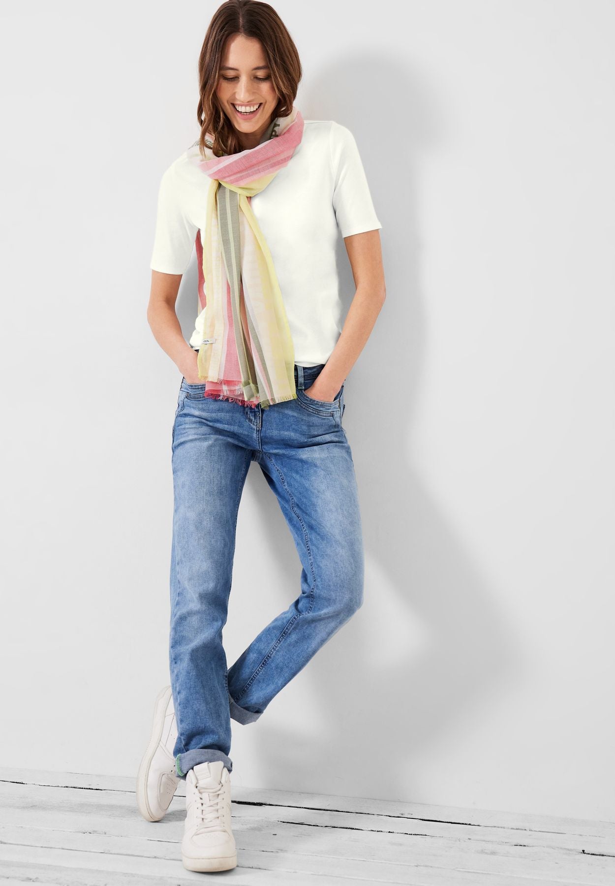 Style NOS Lena